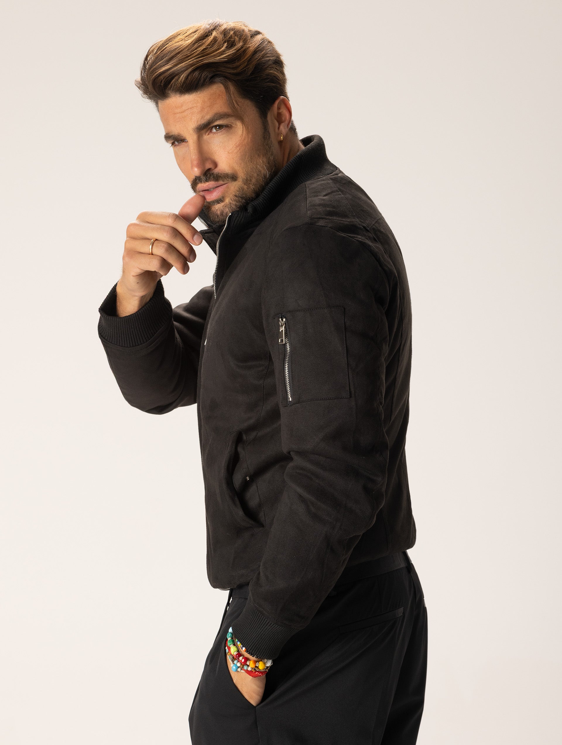 TIKUS BOMBER JACKET IN BLACK