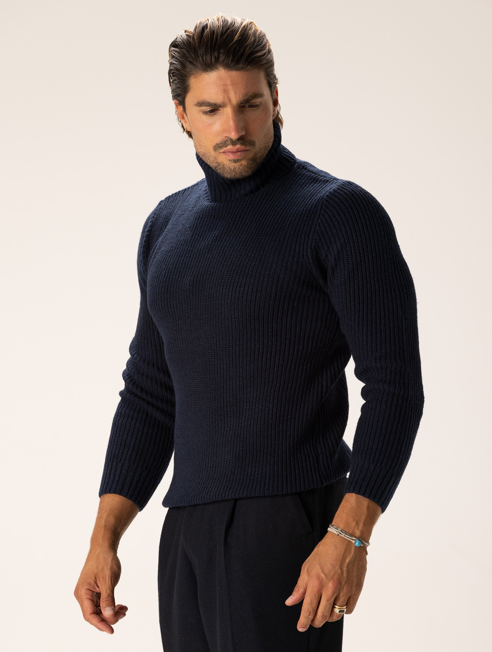 BOBBY ROLLNECK SWEATER IN BLUE