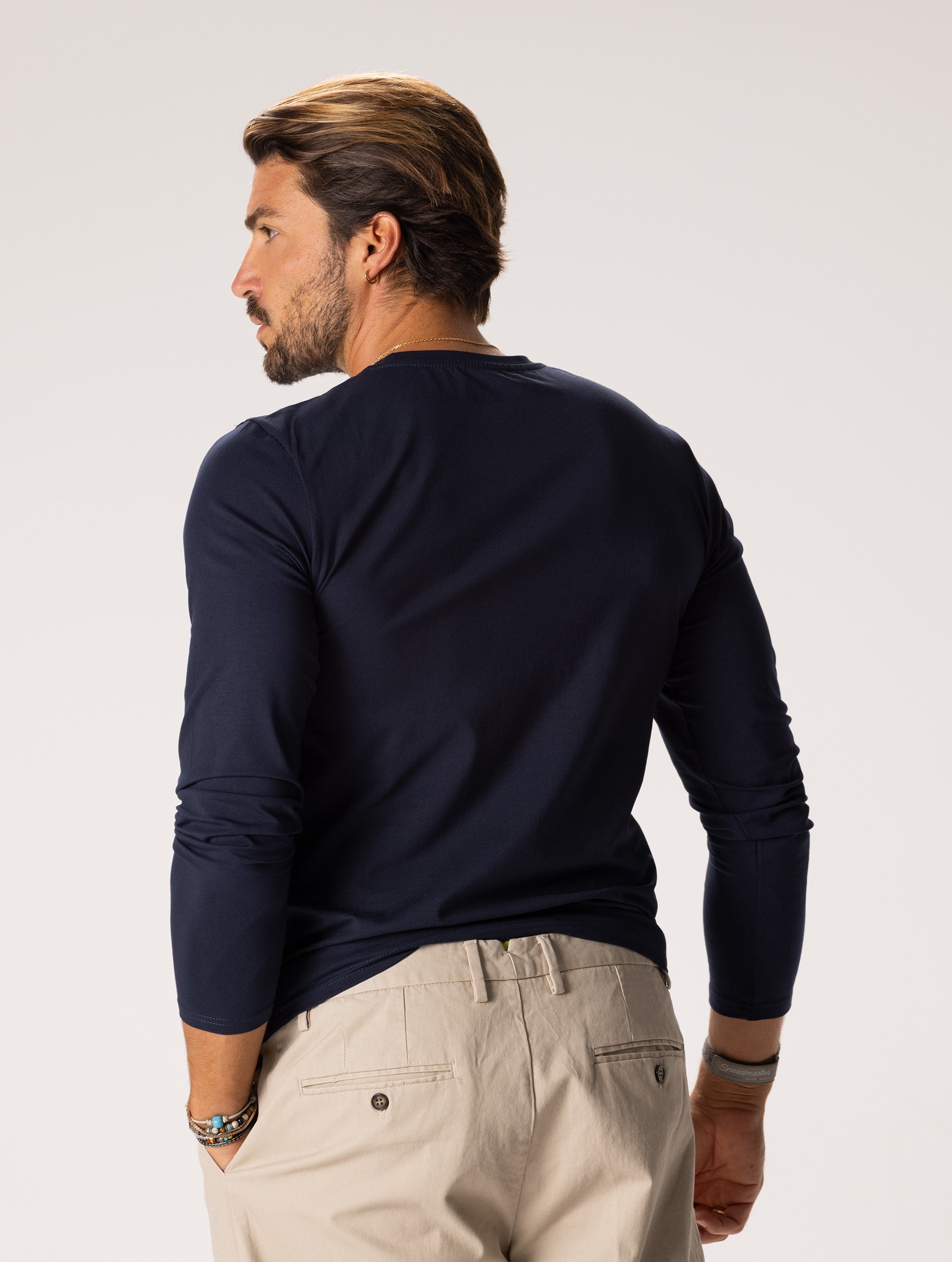 CHASE LONG T-SHIRT IN NAVY