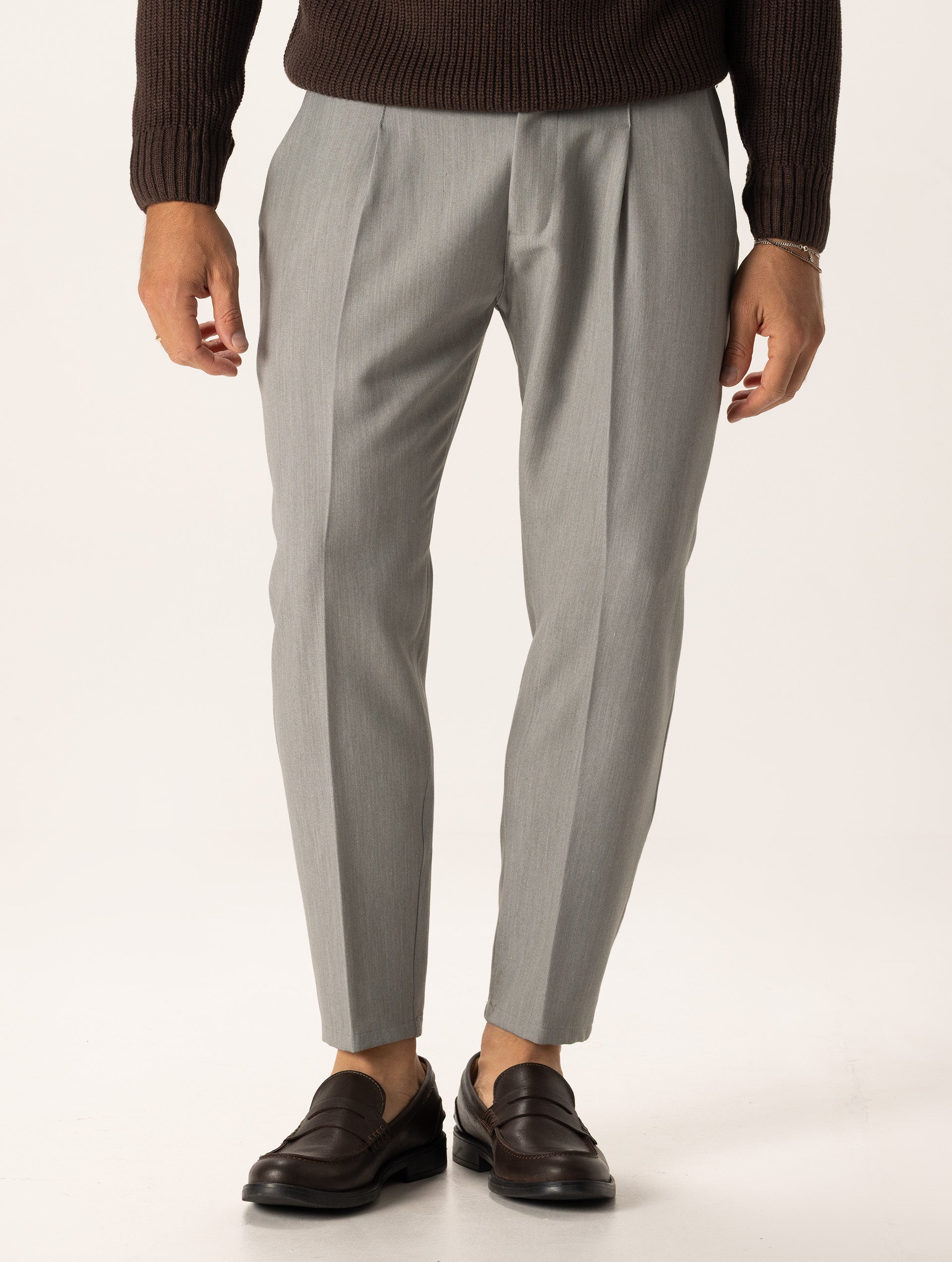CARTER PANTS IN LIGHT GREY