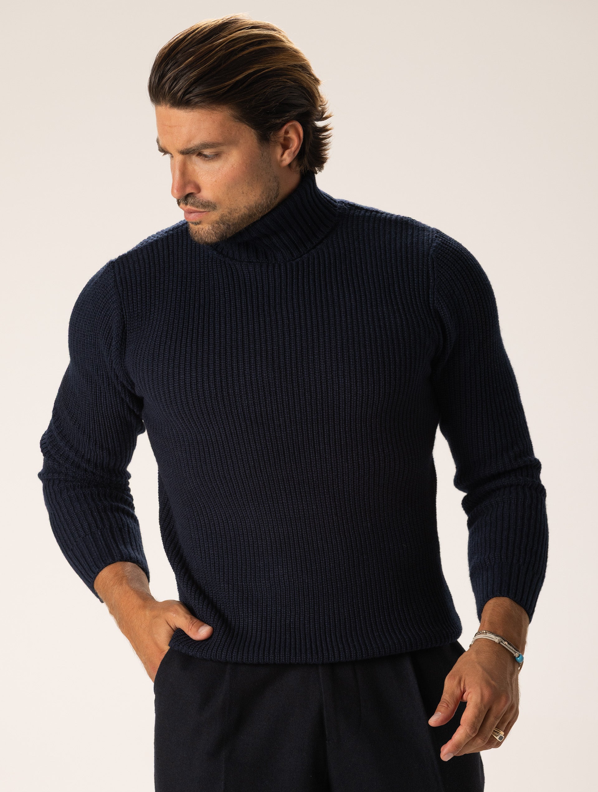 BOBBY ROLLNECK SWEATER IN BLUE